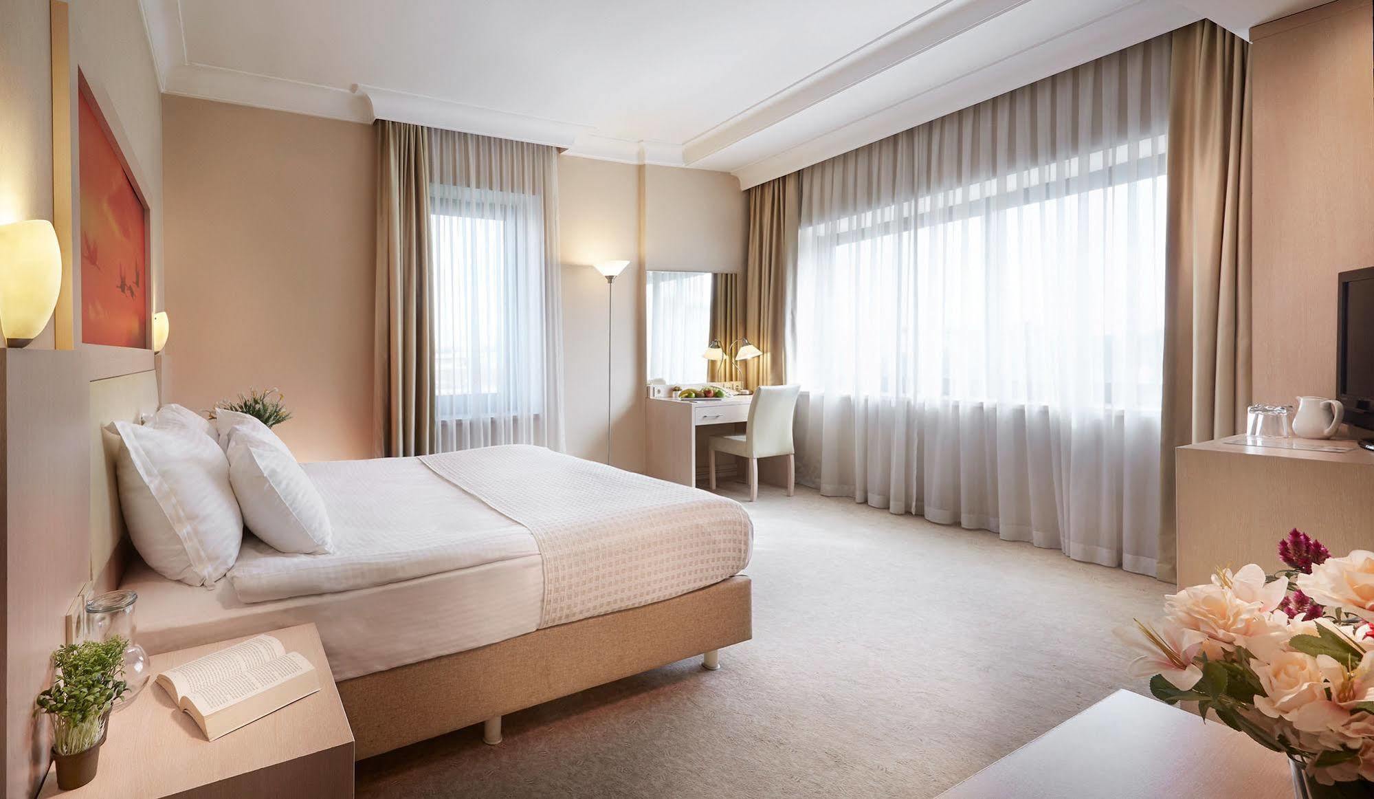 Kordon Hotel Alsancak Izmir Exterior photo