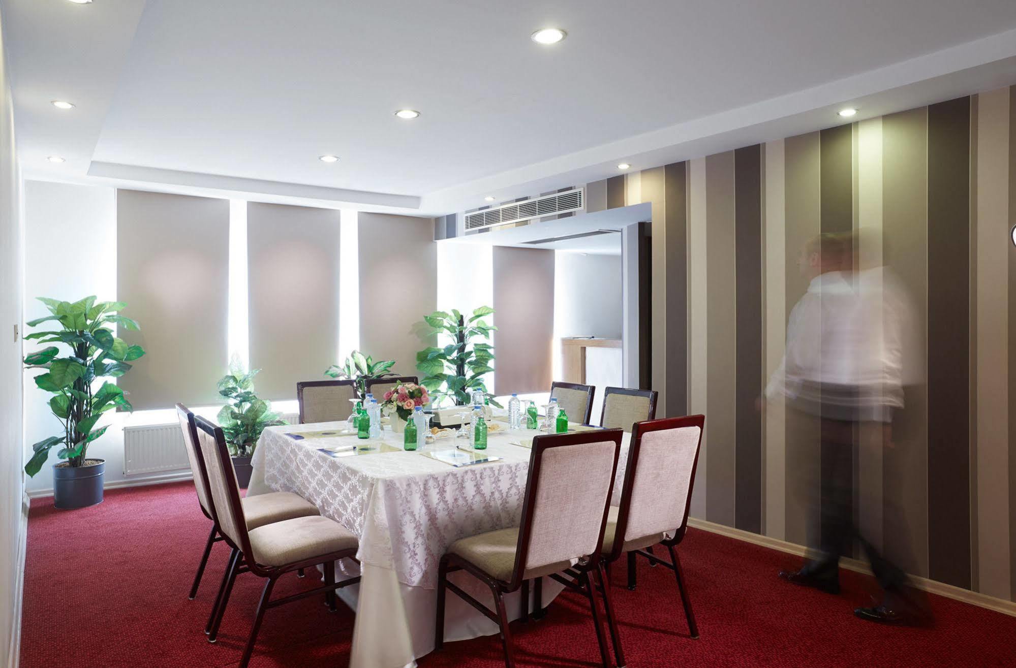 Kordon Hotel Alsancak Izmir Exterior photo